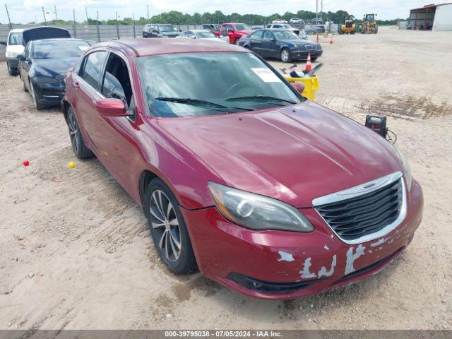  Salvage Chrysler 200