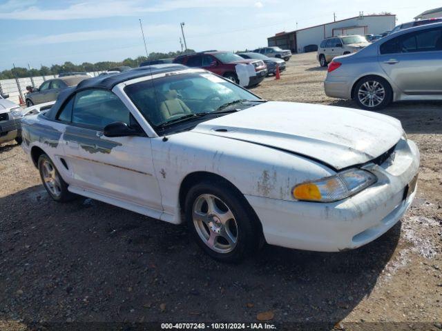  Salvage Ford Mustang