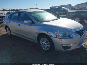  Salvage Nissan Altima