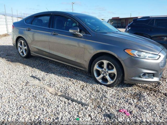  Salvage Ford Fusion