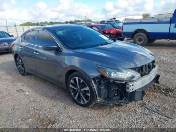  Salvage Nissan Altima