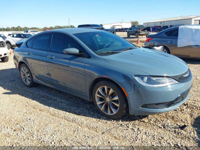  Salvage Chrysler 200