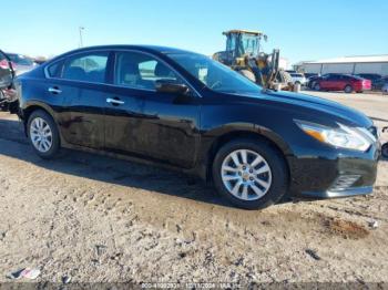  Salvage Nissan Altima