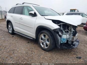  Salvage Toyota Highlander