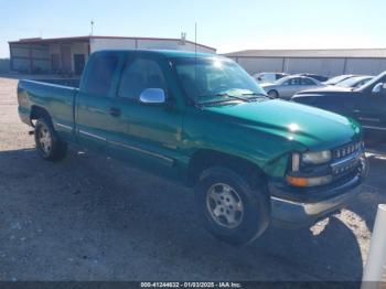  Salvage Chevrolet Silverado 1500