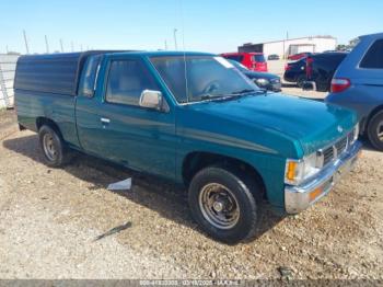  Salvage Nissan 4x2 Truck