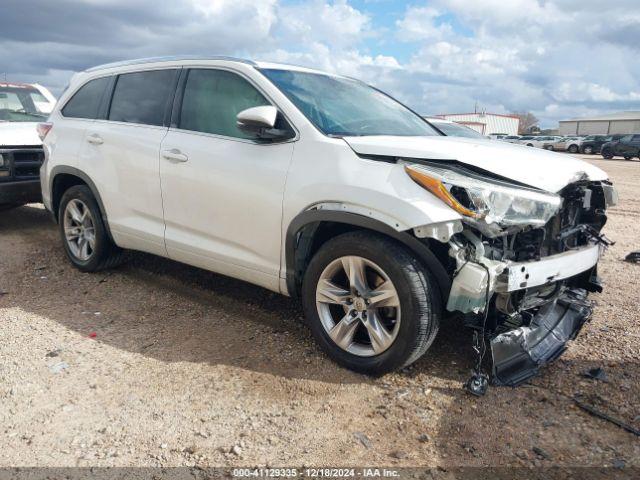  Salvage Toyota Highlander