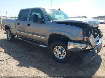  Salvage Chevrolet Silverado 2500