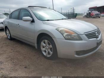  Salvage Nissan Altima