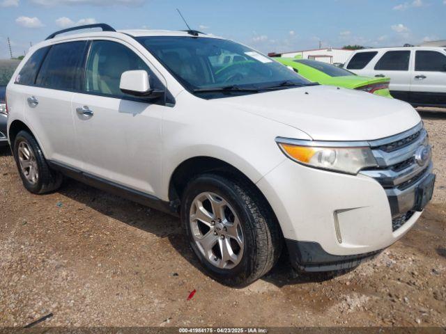  Salvage Ford Edge