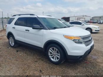  Salvage Ford Explorer