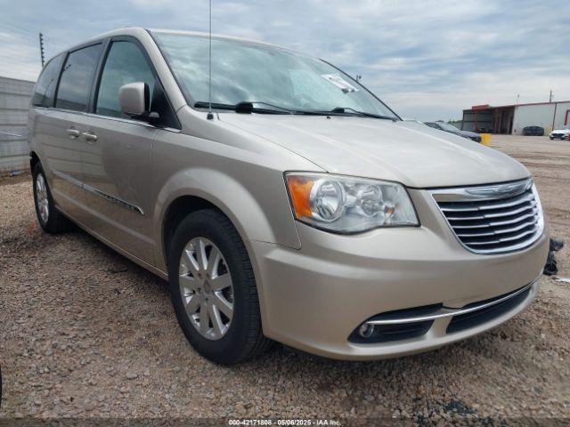  Salvage Chrysler Town & Country