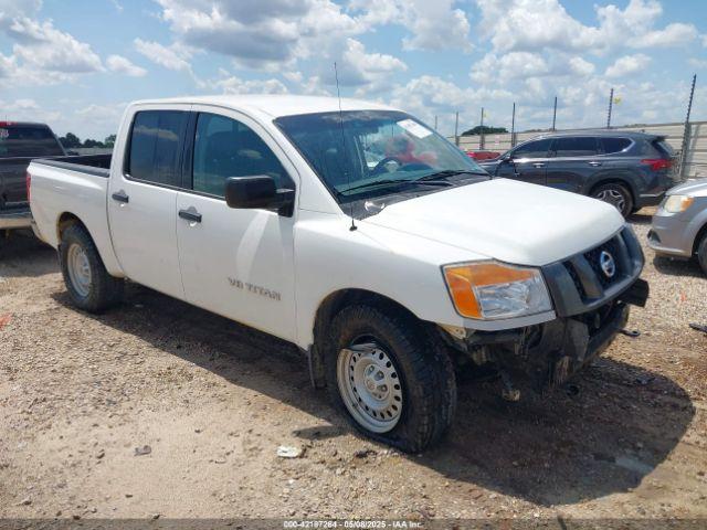  Salvage Nissan Titan