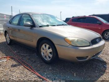  Salvage Ford Taurus
