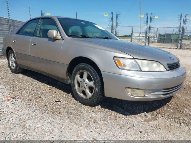  Salvage Lexus Es