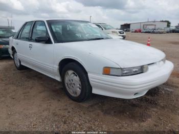  Salvage Oldsmobile Cutlass Supreme