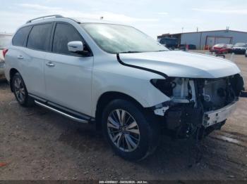  Salvage Nissan Pathfinder