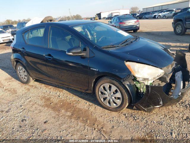  Salvage Toyota Prius c