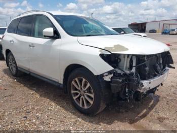  Salvage Nissan Pathfinder