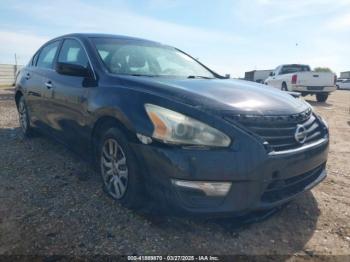  Salvage Nissan Altima