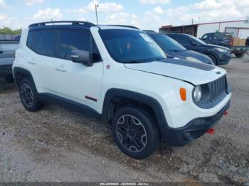  Salvage Jeep Renegade