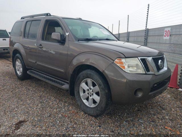  Salvage Nissan Pathfinder