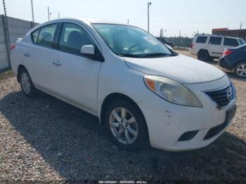  Salvage Nissan Versa