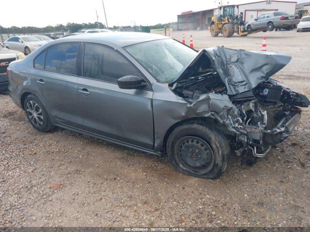  Salvage Volkswagen Jetta