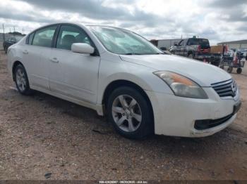  Salvage Nissan Altima