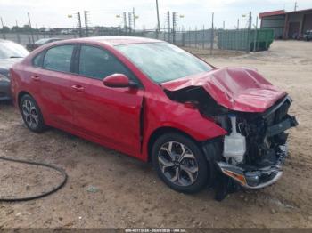  Salvage Kia Forte