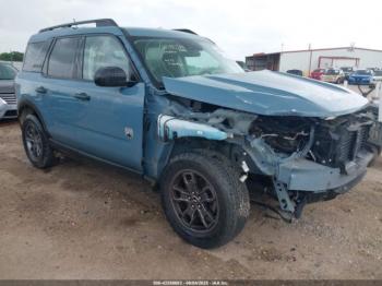  Salvage Ford Bronco