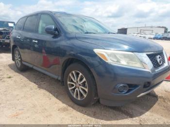  Salvage Nissan Pathfinder