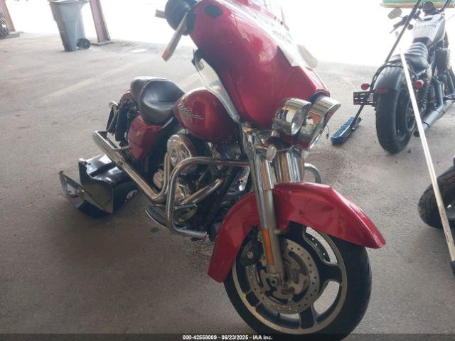  Salvage Harley-Davidson Flhx