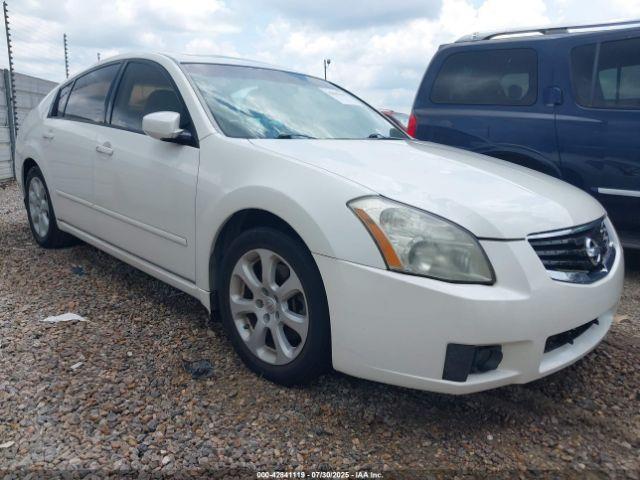  Salvage Nissan Maxima