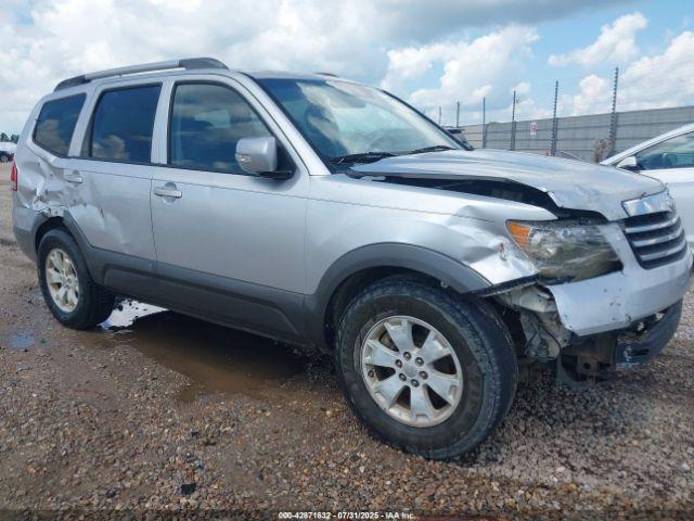  Salvage Kia Borrego