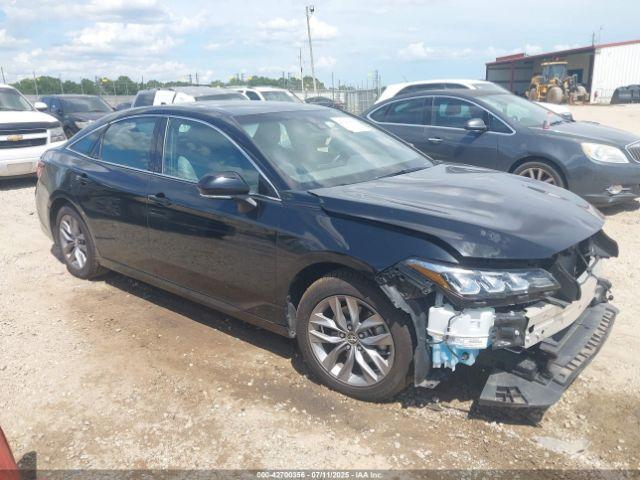  Salvage Toyota Avalon