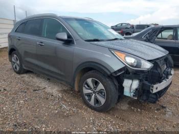  Salvage Kia Niro
