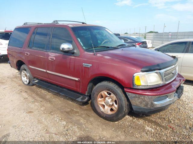  Salvage Ford Expedition