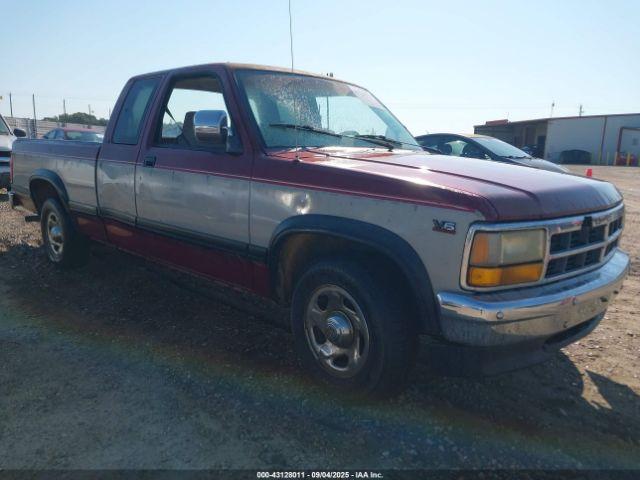  Salvage Dodge Dakota