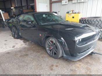  Salvage Dodge Challenger