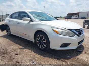  Salvage Nissan Altima