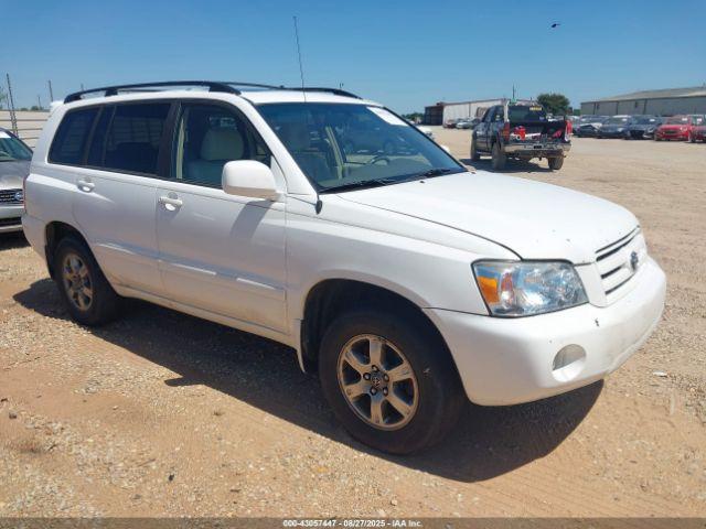  Salvage Toyota Highlander