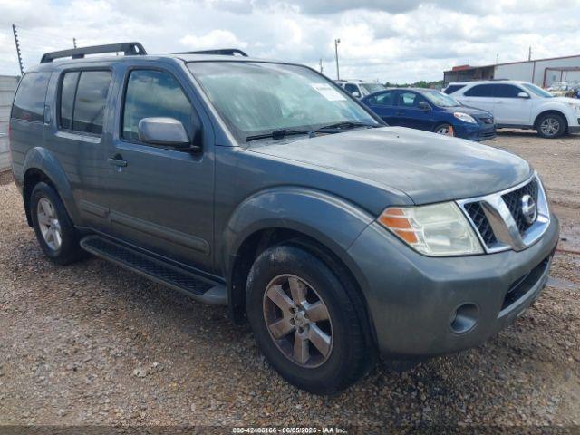  Salvage Nissan Pathfinder