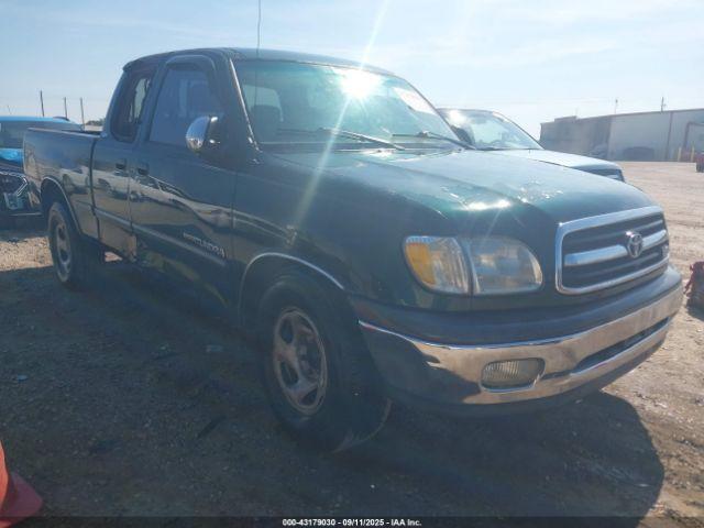  Salvage Toyota Tundra