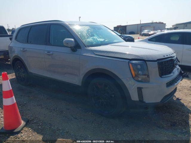  Salvage Kia Telluride