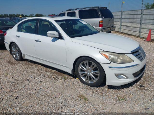  Salvage Hyundai Genesis