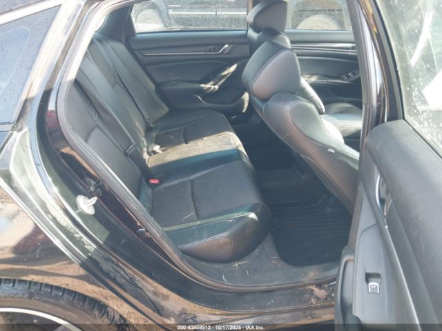 Honda Accord Sport 2.0t Image 3