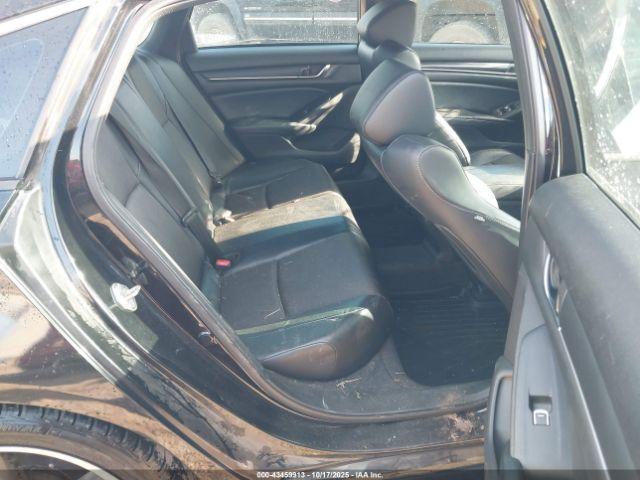 Honda Accord Sport 2.0t Image 3