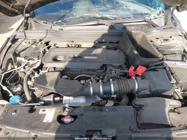 Honda Accord Sport 2.0t Image 4