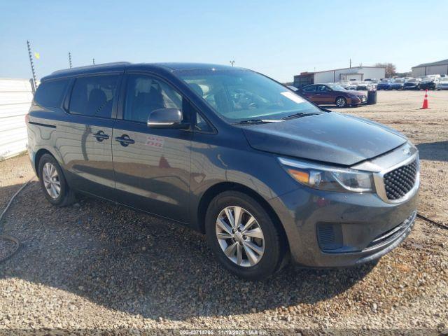  Salvage Kia Sedona
